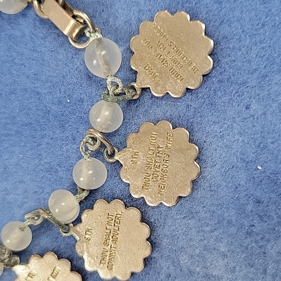 Vintage (10)Ten Commandment - Small CHARM BRACELET Faux Pearl on ANCHOR - Picture 2 of 4